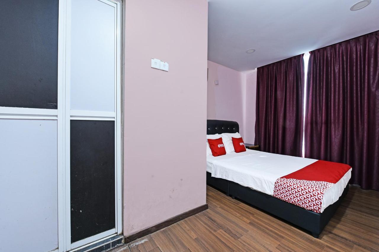 Oyo 90578 Seri Mawardah Hotel Malacca Εξωτερικό φωτογραφία