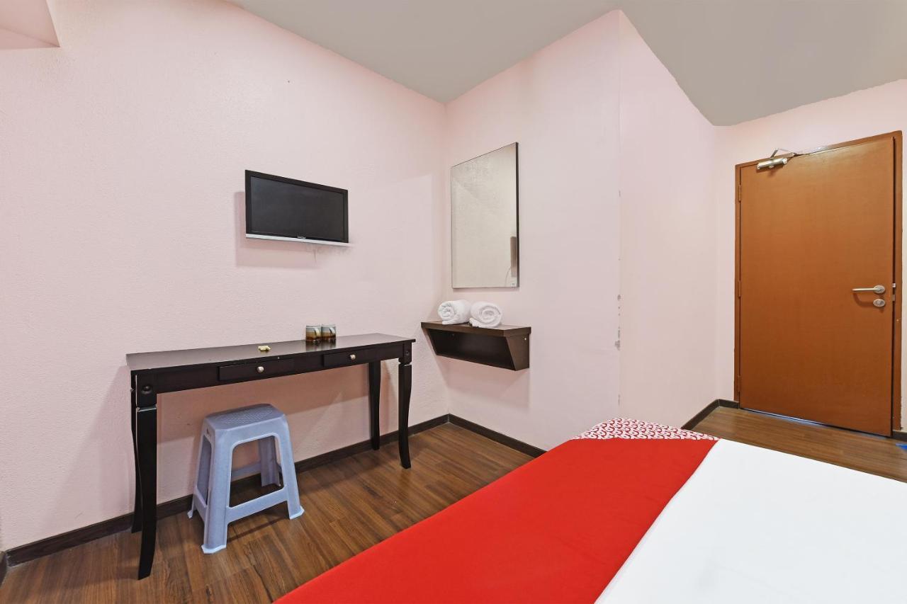 Oyo 90578 Seri Mawardah Hotel Malacca Εξωτερικό φωτογραφία