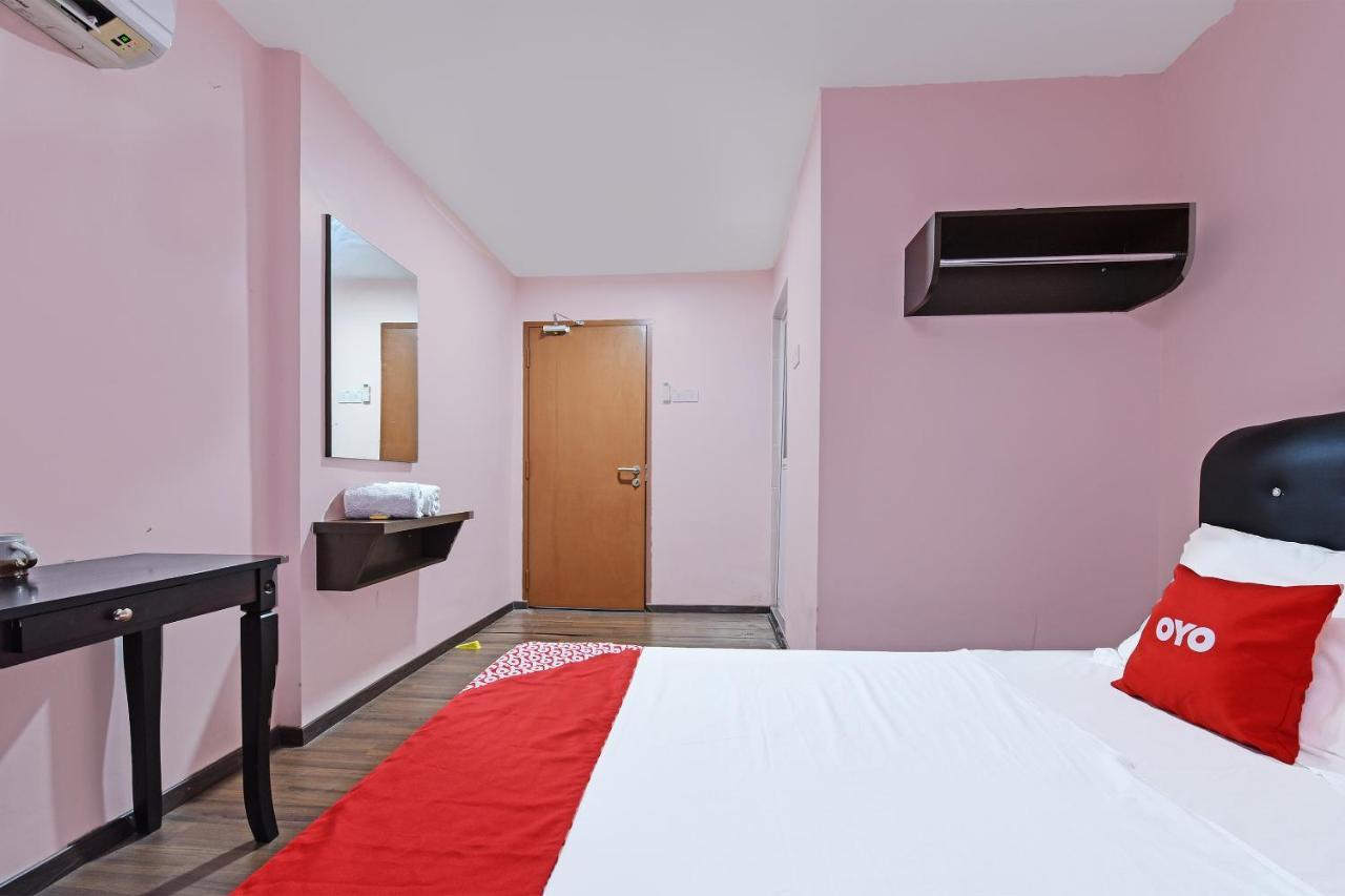 Oyo 90578 Seri Mawardah Hotel Malacca Εξωτερικό φωτογραφία
